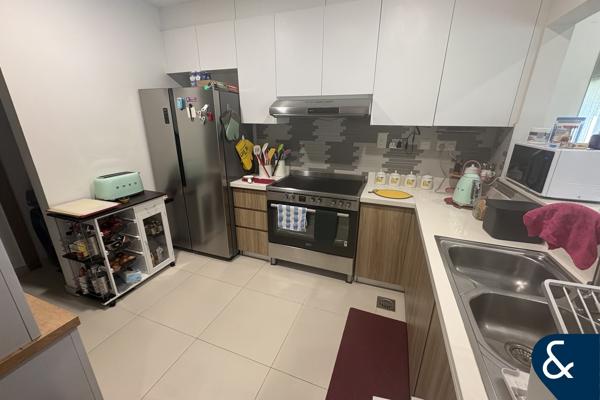 3 Bedroom | Single Row | Close To Park