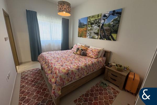 3 Bedroom | Single Row | Close To Park