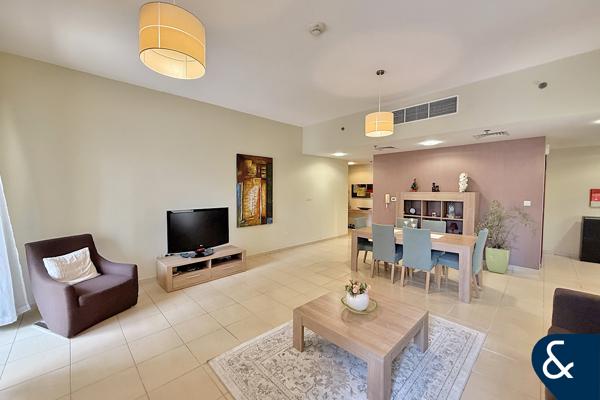 Furnished | One bed | Large Layout | One Bed