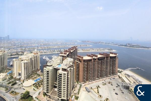 Studio Apartment | The Palm Tower | Upgraded