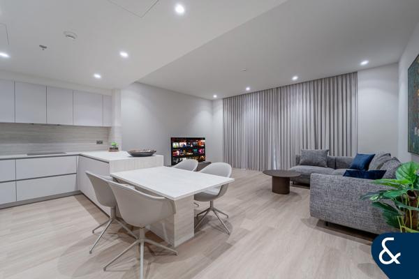 Exclusive Fully Renovated 3 Bed Apartment