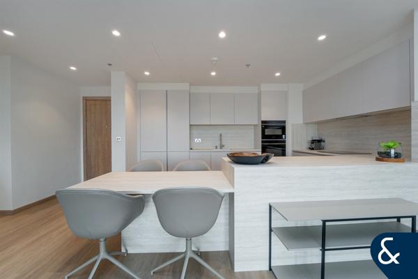 Exclusive Fully Renovated 3 Bed Apartment