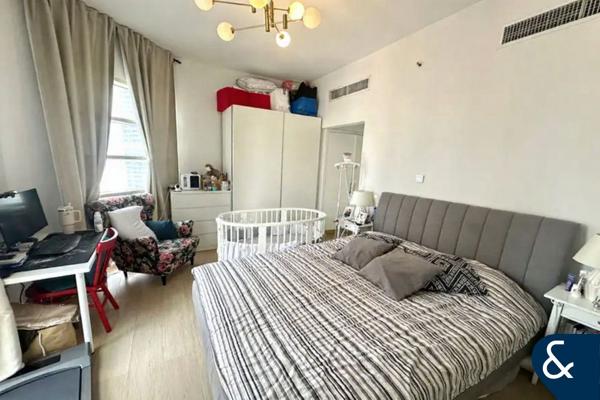 Newly Upgraded | High Floor | Unfurnished