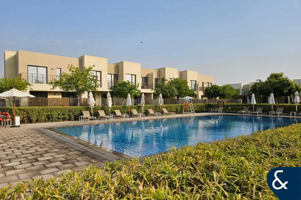 3 BEDROOM | UNFURNISHED | AVAILABLE NOW