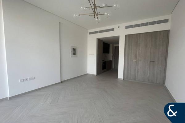 Luxury Studio | Exclusive | Unfurnished
