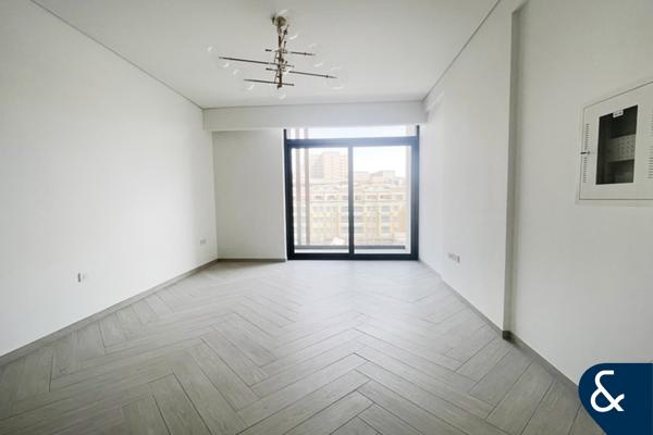 Luxury Studio | Exclusive | Unfurnished