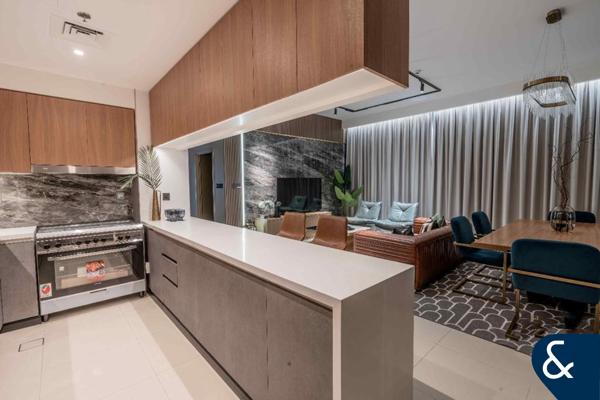 Three Bedroom | Upgraded | Creek