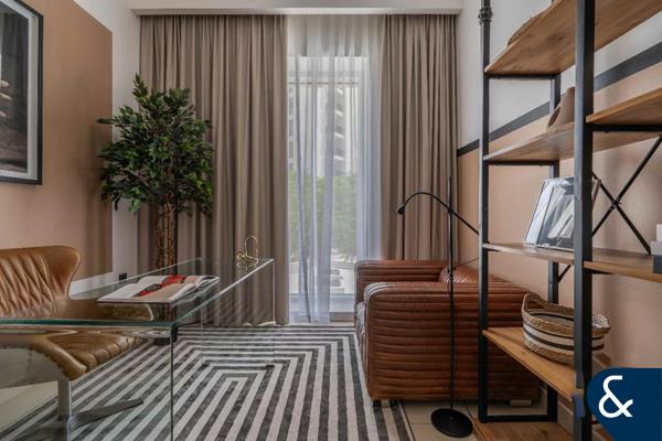 Three Bedroom | Upgraded | Creek