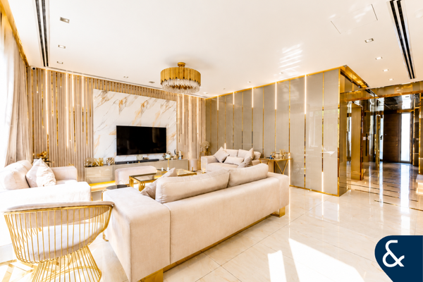 4 Bedrooms | Fully Upgraded | Turnkey