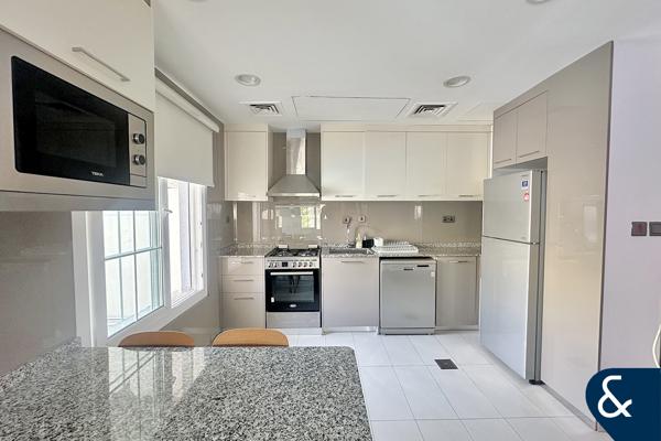 Private Pool | 4E | Fully Furnished