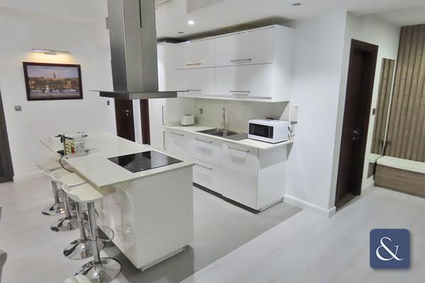 Full Marina views | Vacant | Upgraded