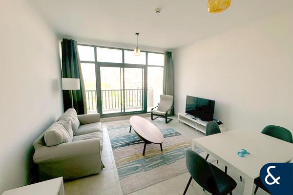 1 bedroom | Full lake views | Top Floor