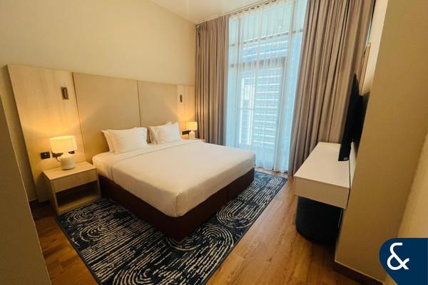 One Bedroom | Marina Views | Bills Included