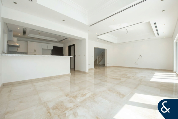 Four Bedrooms | Independent | Corner Unit