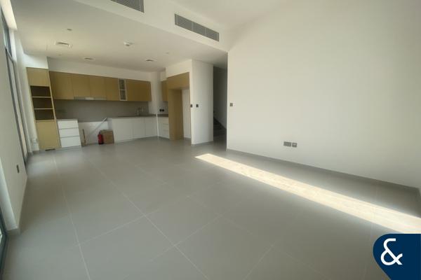 Corner Unit | Exclusive | Opposite Park