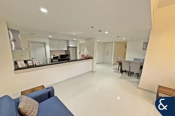 Full Marina View | Vacant | Corner Unit