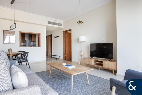 Large 1 bed | 986 sqft | JLT Metro Walk