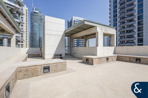 4 Bedrooms | Upgraded | Vacant On Transfer