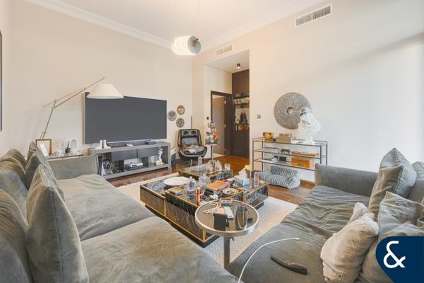 VD1 | Upgraded Kitchen | Golf & Lake Views