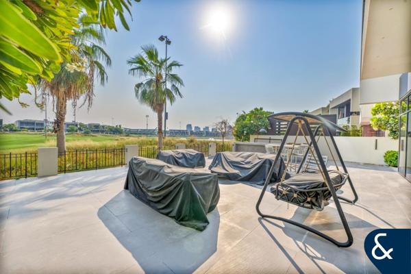 VD1 | Upgraded Kitchen | Golf & Lake Views