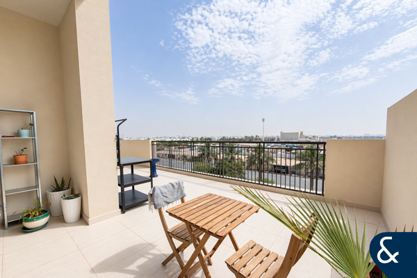 2 Bedroom | Large Terrace | Open Living