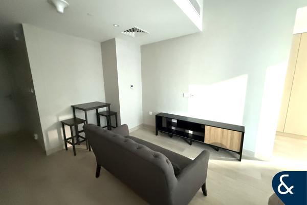 Premium Building | Furnished | Marina View