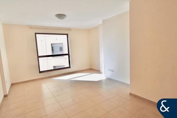 3 bedroom | Unfurnished | Available 25th May
