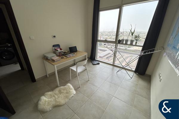 2 Beds | Maid | Lake | Rented | No Balcony
