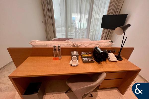 1 Bedroom | 8% roi | Vacant | Skyline View