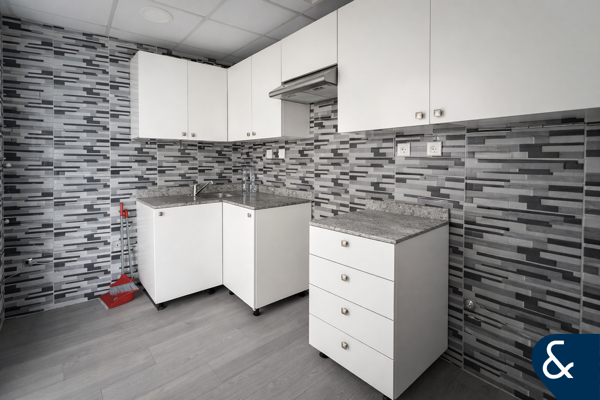 2 Bed | Marina Park | Partial Marina View