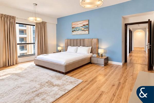 Upgraded | Vacant | Large layout