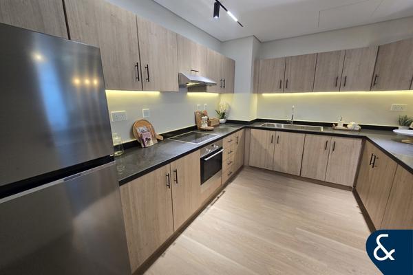 2 Bed + Maid | Fully Renovated | Marina View