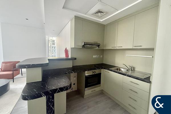 Large Layout | Part Furnished | Upgraded