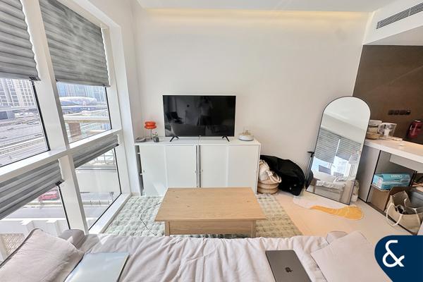 Rare Layout | Studio-Apartment | Balcony