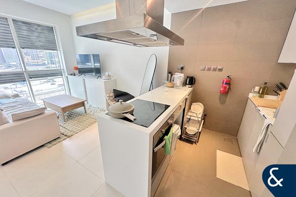 Rare Layout | Studio-Apartment | Balcony