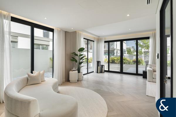 High Spec Renovation | Extended | Exclusive