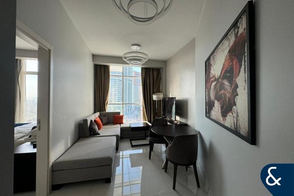 1 Bedroom | Artesia Buildings | Corner Unit