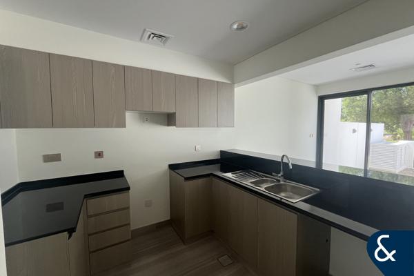 Brand New | Park Residence 4 | Townhouse