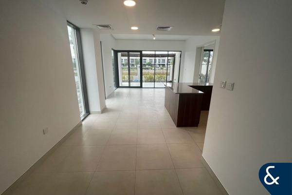 Upgraded Interior | Landscaped | Corner Plot