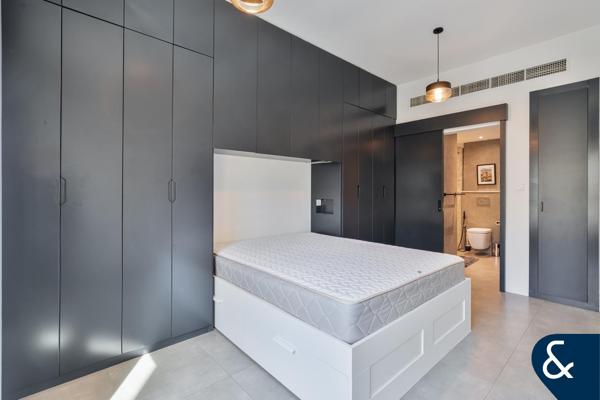 Fully Renovated | Vacant | Furnished | 1 Bed