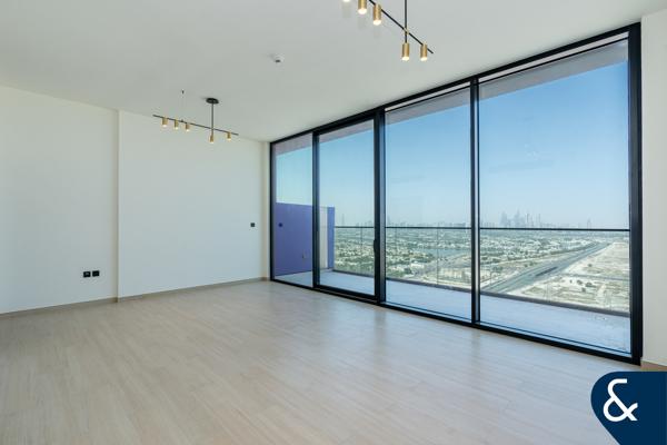 Penthouse | Rooftop Pool | Marina View