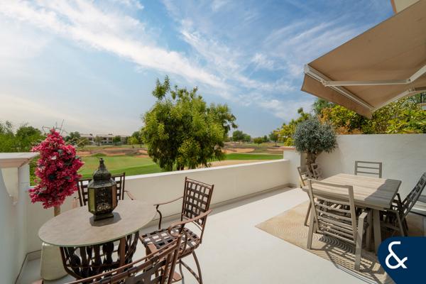 Stunning Three Bedroom Townhouse with Golf Course View