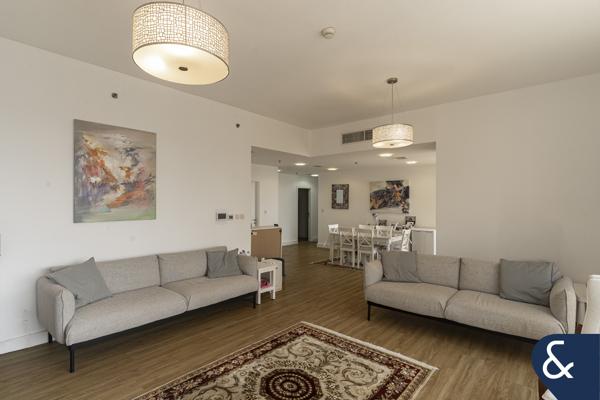 Vacant | High Floor | Upgraded