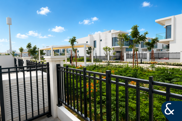 True end | Park Side | Motivated Seller