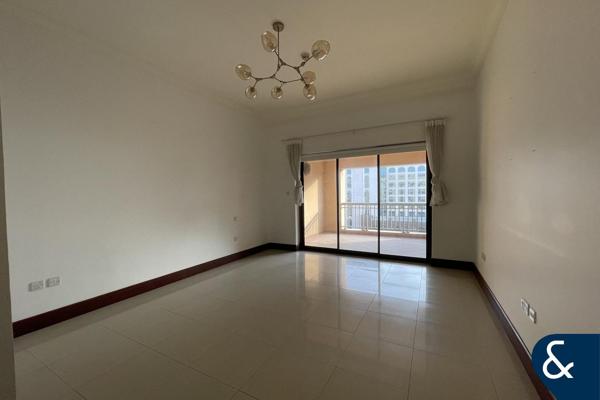 Golden Mile | Vacant | 2 Bed Apartment