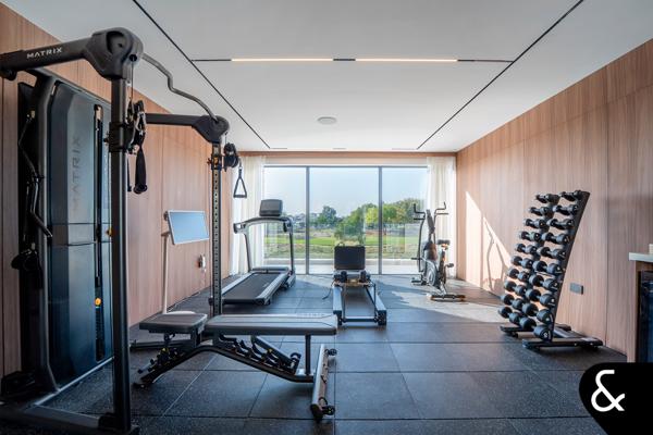 Exclusive | Fully Upgraded | Golf Course View