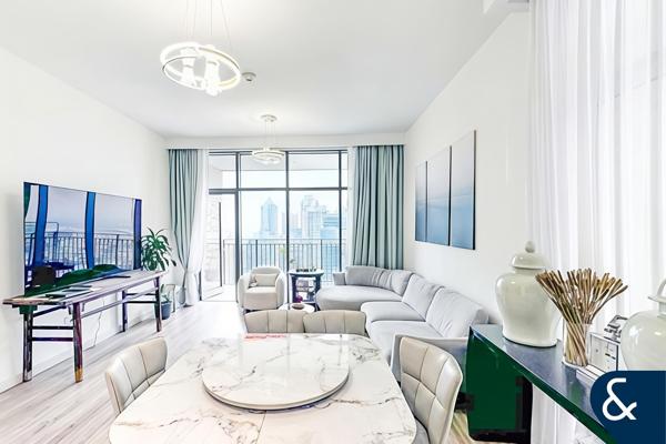 2 Bed | Balcony | Vacant Now | Downtown