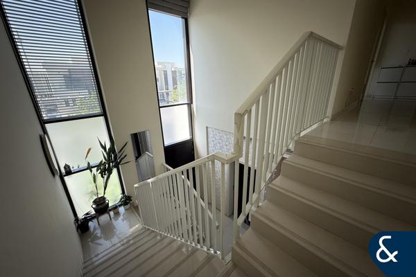 Unfurnished | Townhouse | Close to Park