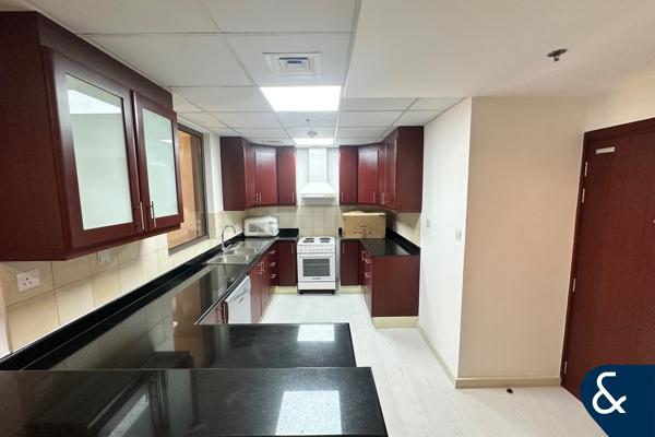 Large Layout | Marina View | One Bedroom