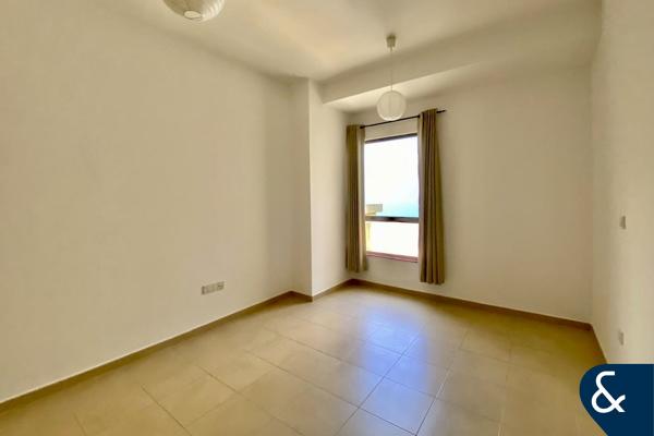 2 Bed | Unfurnished | Vacant | Amwaj 4